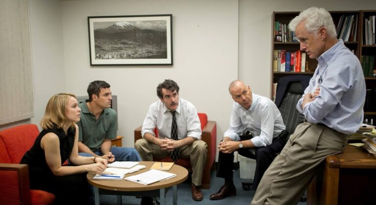 Spotlight – Segredos Revelados (2015)